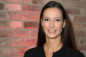 Pinar Atalay Krankheit – Was wirklich bekannt ist und warum Transparenz wichtig bleibt